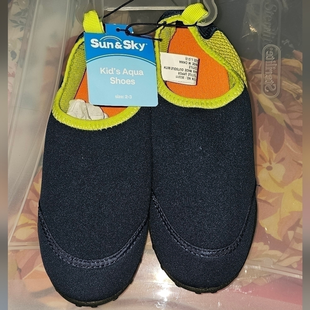 Kids Aqua Shoes Black/Green
